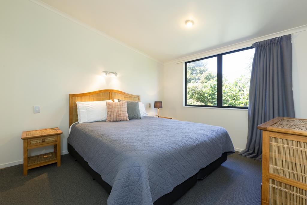 Beach House Motel Papamoa Eksteriør bilde
