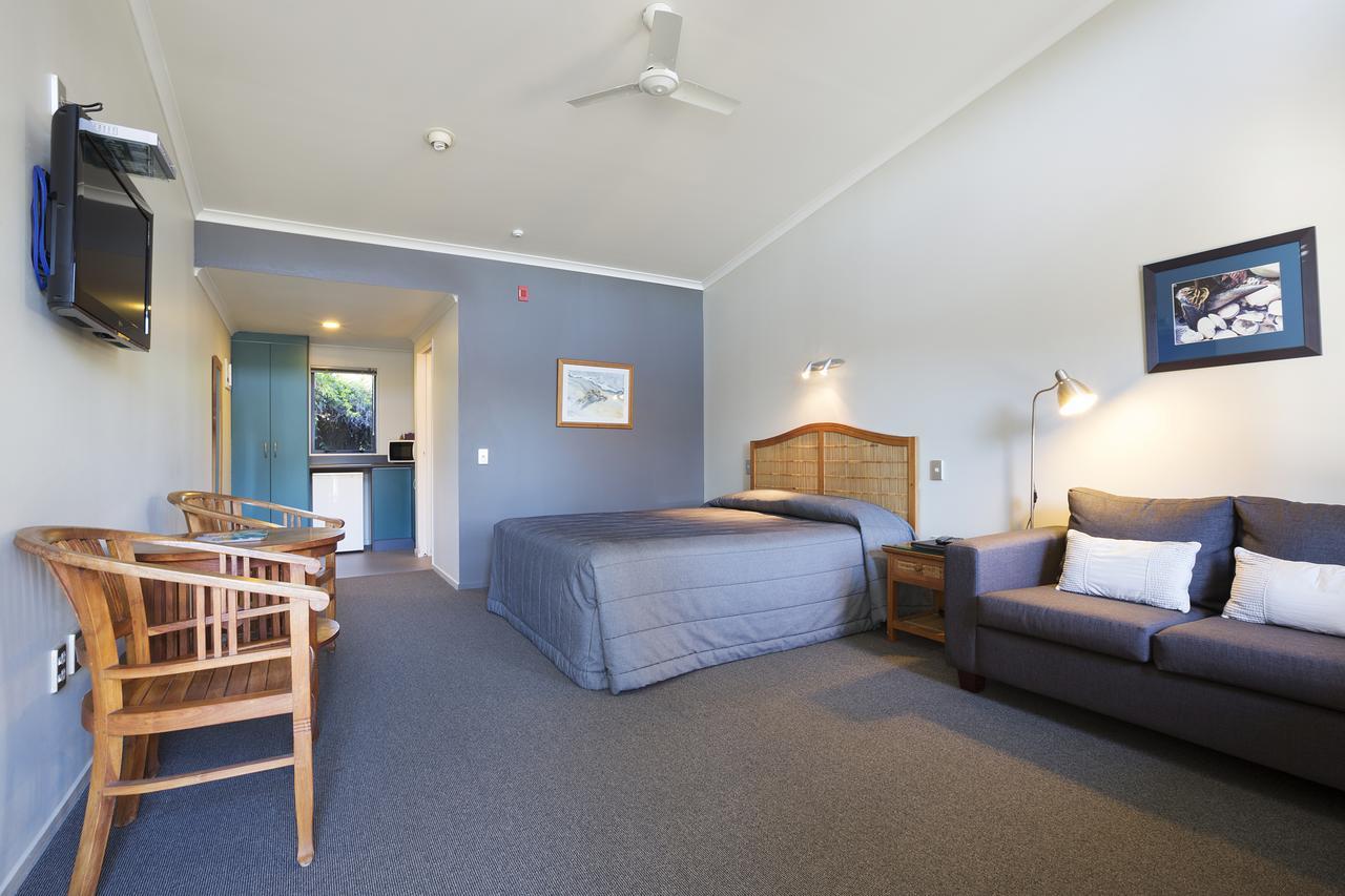 Beach House Motel Papamoa Eksteriør bilde